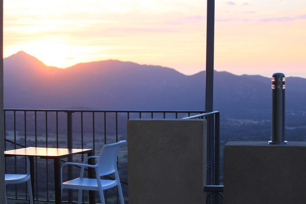 Hotel Le Niobel - Hotel De Charme ベルゴデール エクステリア 写真